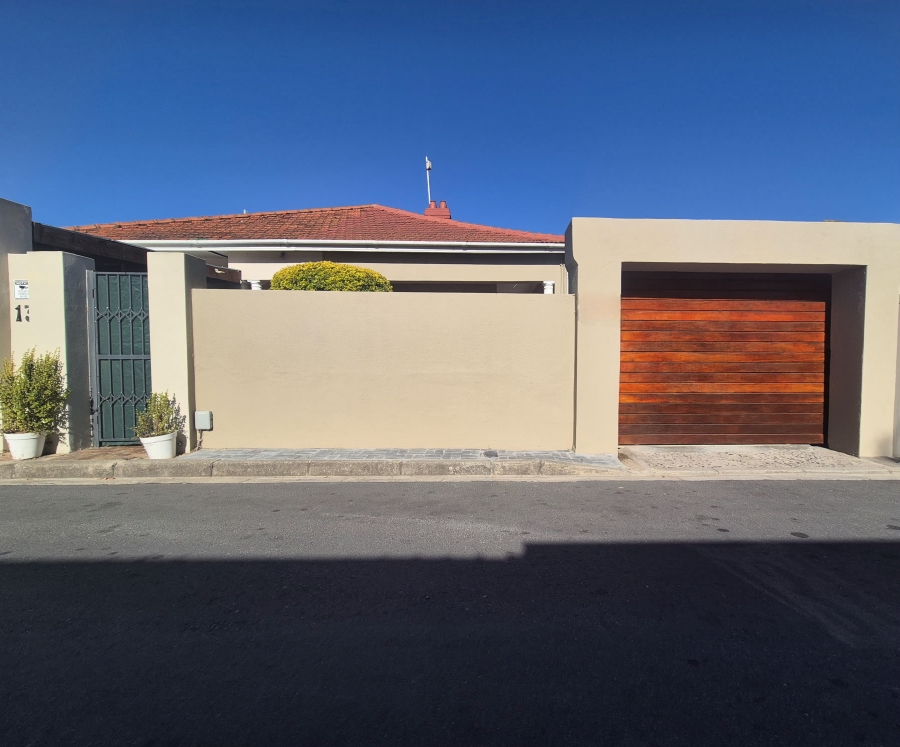 3 Bedroom Property for Sale in Claremont Western Cape